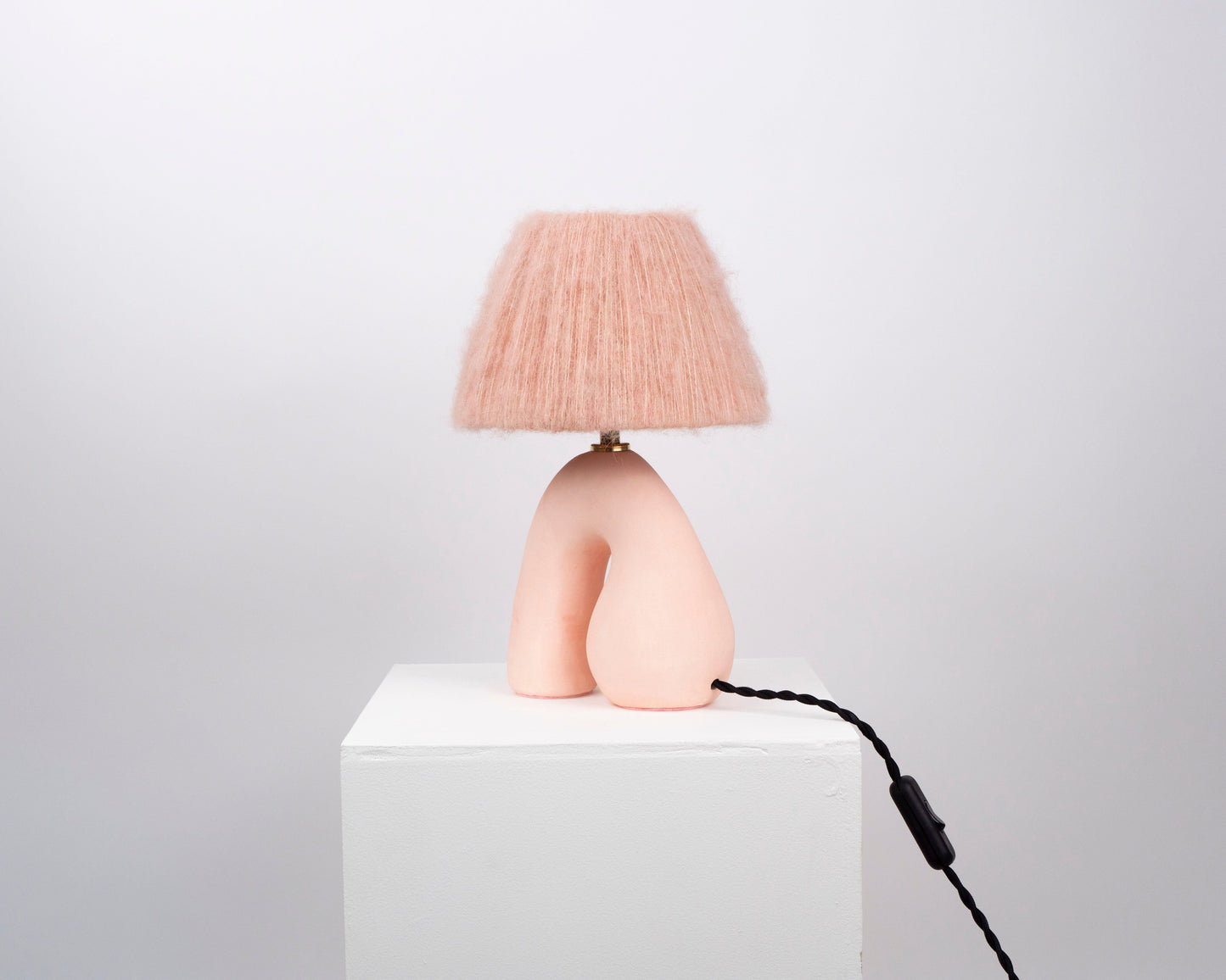 'Opposée' Table Lamp - Pink