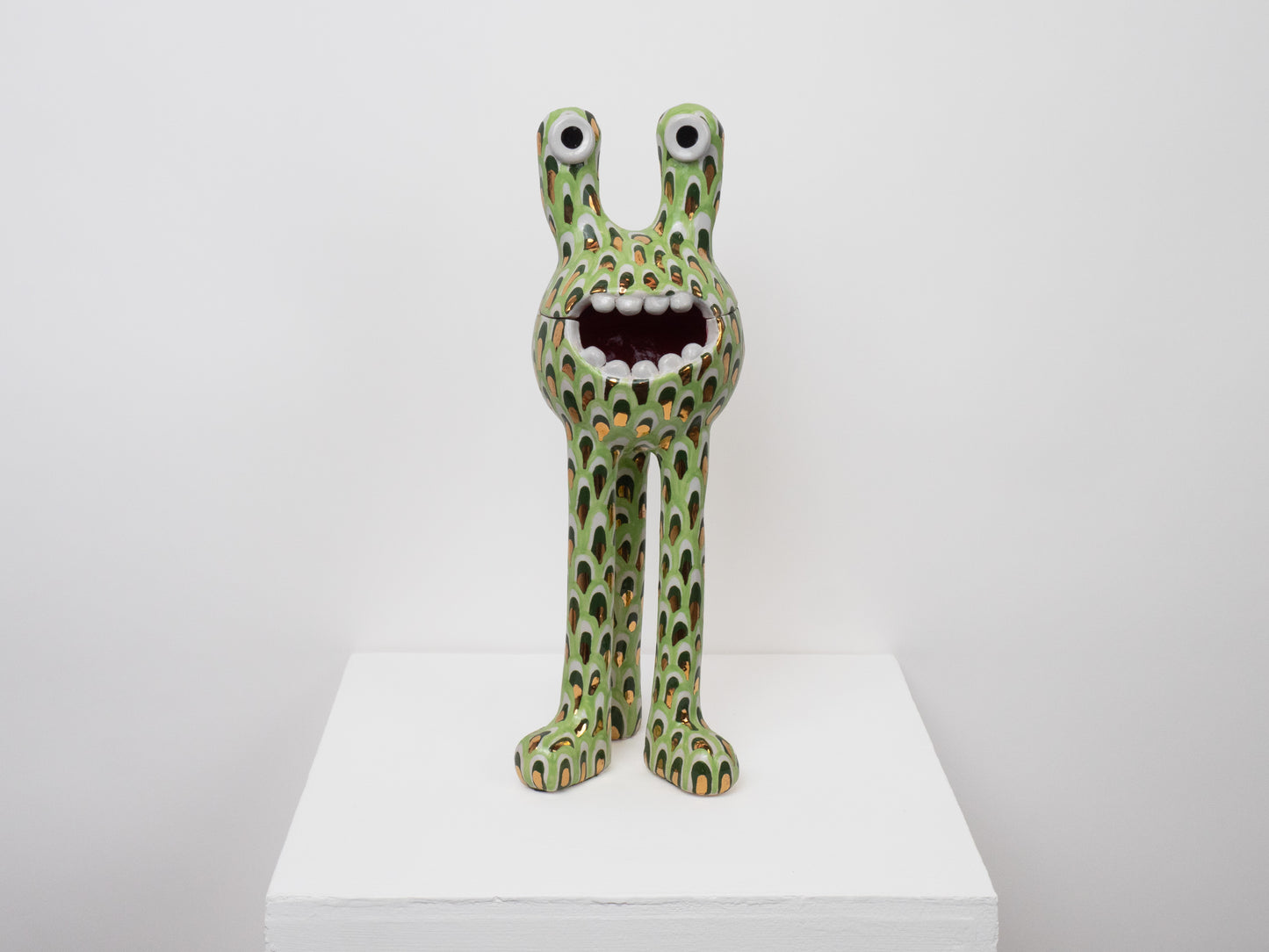 Remy - Green & Gold Petal Pattern