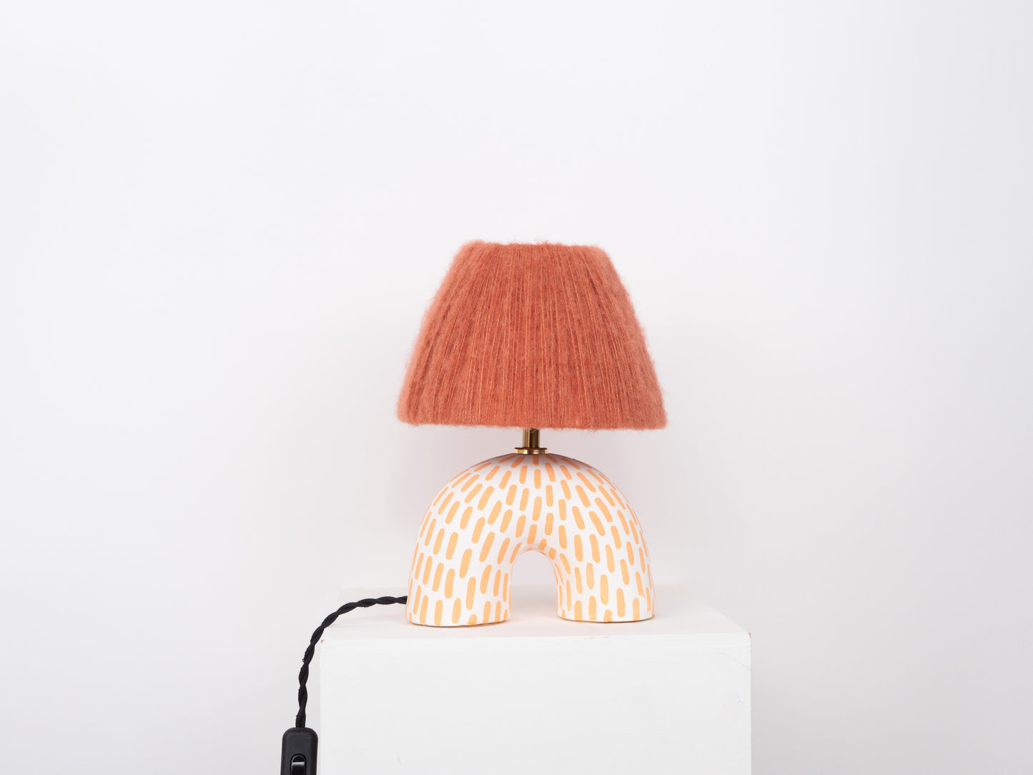 'Me' Table Lamp - Tangerine Dash (Matte)