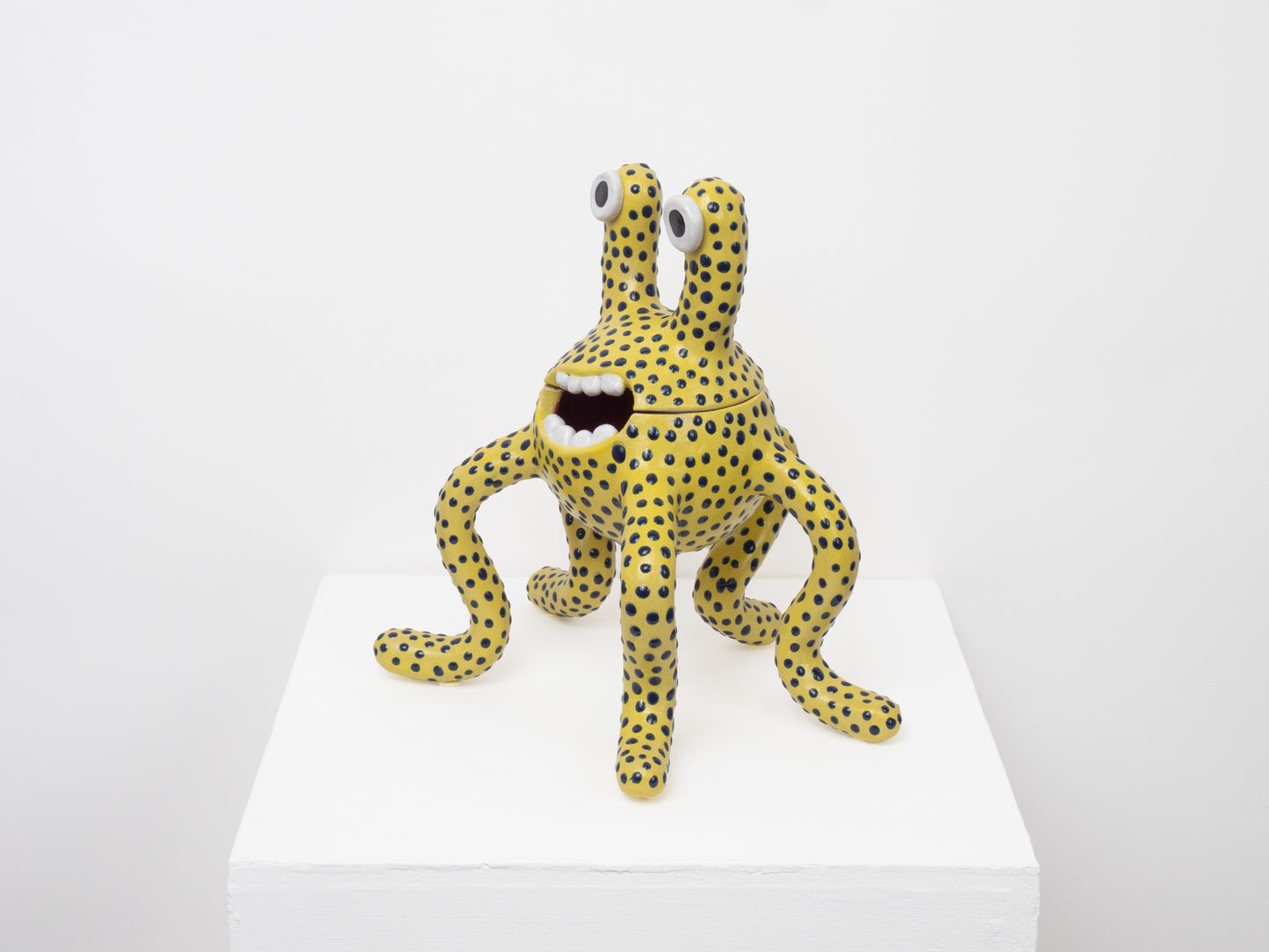 Odie - Yellow with Blue Dots