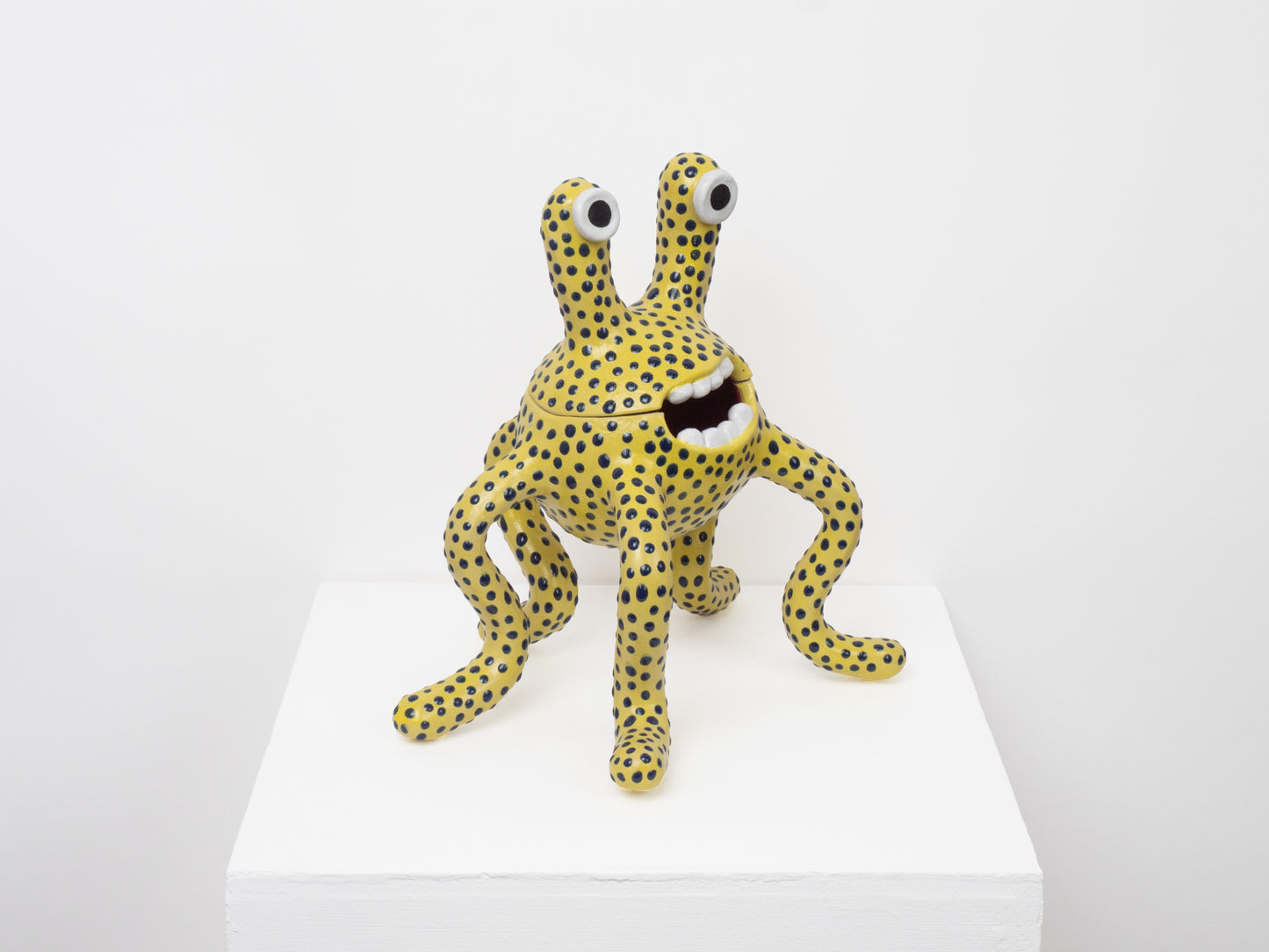 Odie - Yellow with Blue Dots