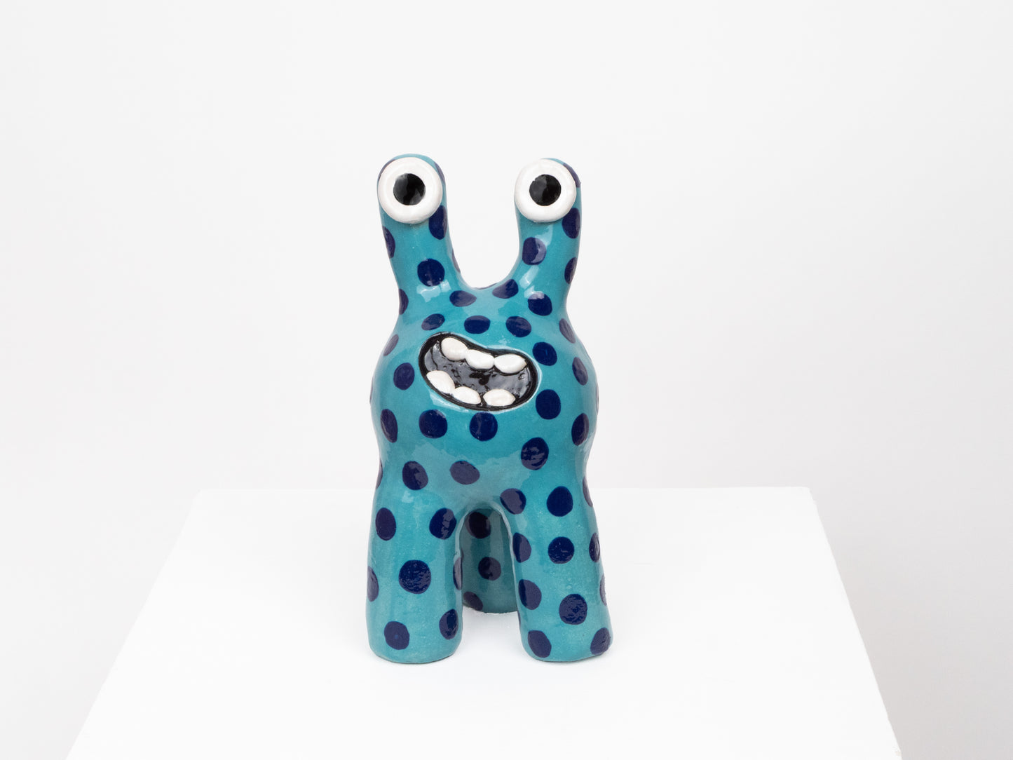 Tully- Turquoise & Blue Spots