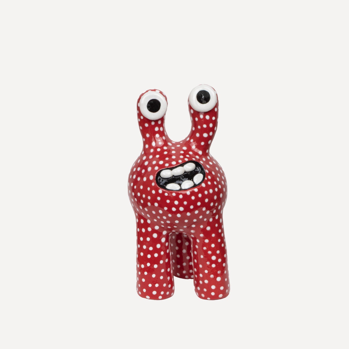 Tully- Red & White Dots