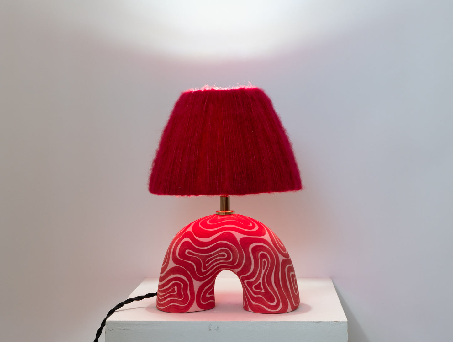 'Me' Table Lamp - Red&Pink Swirl